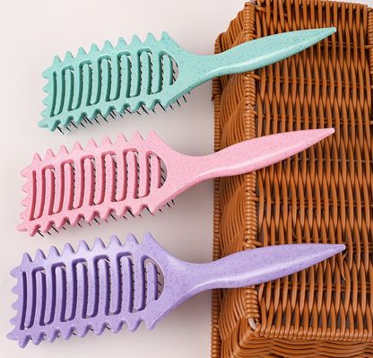 Veyra Collective™ DefineHer Curl Brush